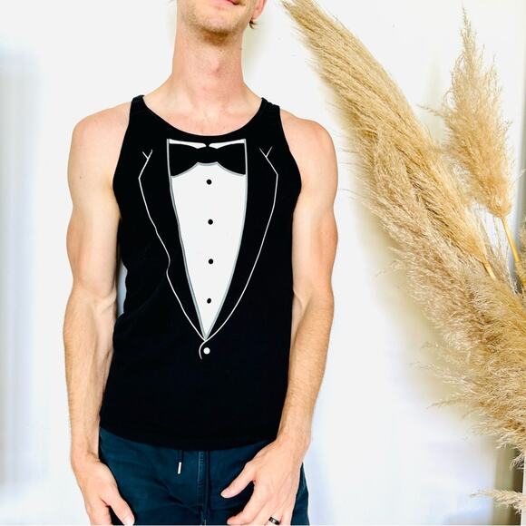 Nordstrom Other - UNISEX Black White Tuxedo Screen Print Crew Neck Sleeveless Tank Top Shirt S M